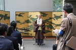 綴プロジェクト 第9期作品 「源氏物語図屏風」 寄贈
